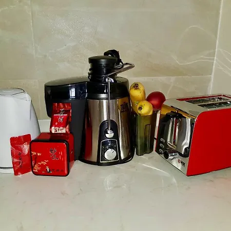 Jelena זלאטיבור